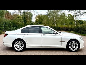 BMW 7 Series thumbnail