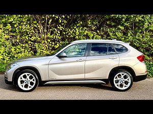 BMW X1 thumbnail