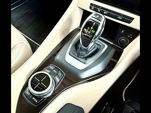 BMW X1 thumbnail