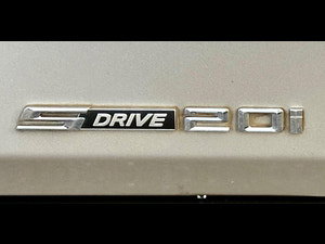 BMW X1 thumbnail