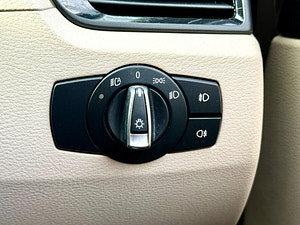 BMW X1 thumbnail