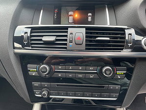 BMW X3 thumbnail