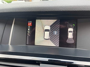 BMW X3 thumbnail