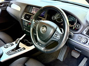 BMW X3 thumbnail