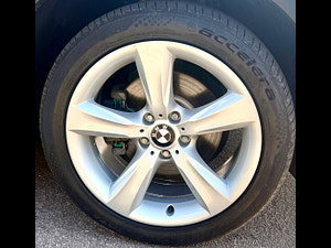 BMW X3 thumbnail