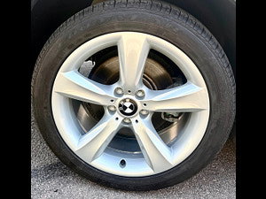 BMW X3 thumbnail