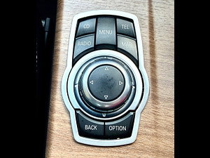 BMW X3 thumbnail