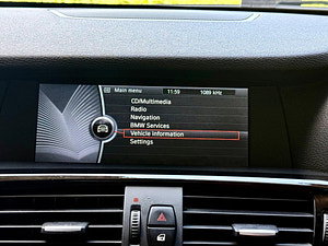 BMW X3 thumbnail
