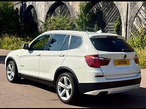 BMW X3 thumbnail