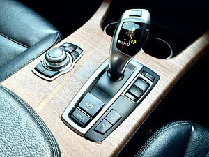 BMW X3 thumbnail