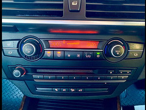 BMW X5 thumbnail