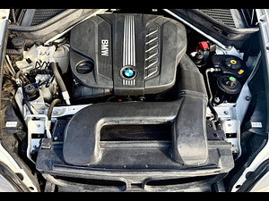 BMW X5 thumbnail