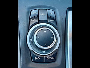 BMW X5 thumbnail