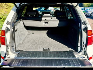 BMW X5 thumbnail