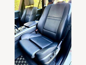 BMW X5 thumbnail