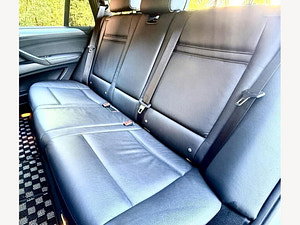 BMW X5 thumbnail