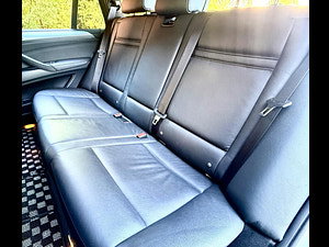 BMW X5 thumbnail