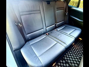 BMW X5 thumbnail
