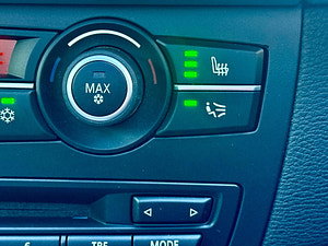 BMW X5 thumbnail