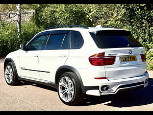 BMW X5 thumbnail
