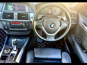 BMW X5 thumbnail