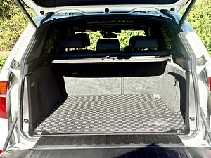 BMW X5 thumbnail