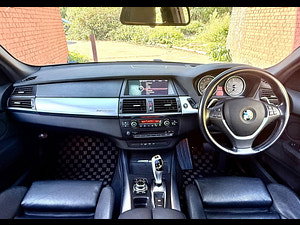 BMW X5 thumbnail