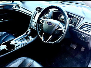Ford Mondeo thumbnail