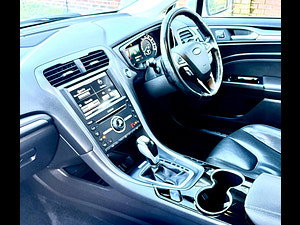 Ford Mondeo thumbnail