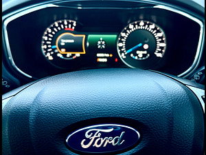 Ford Mondeo thumbnail