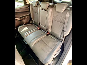 Ford Kuga thumbnail