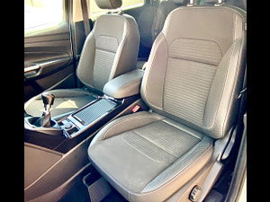 Ford Kuga thumbnail