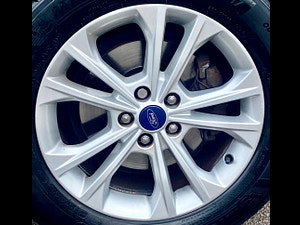 Ford Kuga thumbnail