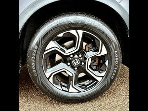 Honda CR-V thumbnail