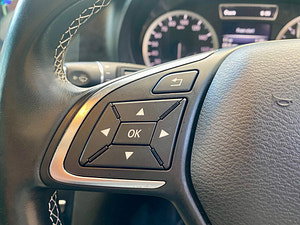 Infiniti Q30 thumbnail