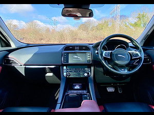 Jaguar F-PACE thumbnail