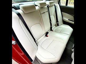 Jaguar XE thumbnail