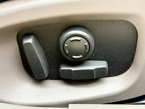 Jaguar XE thumbnail