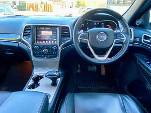 Jeep Grand Cherokee thumbnail