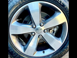 Jeep Grand Cherokee thumbnail