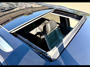 Jeep Grand Cherokee thumbnail