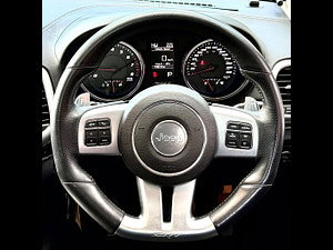 Jeep Grand Cherokee thumbnail