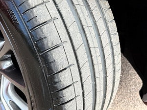 Jeep Grand Cherokee thumbnail