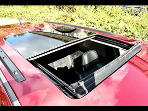 Jeep Grand Cherokee thumbnail