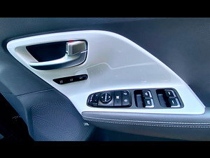 Kia Niro thumbnail