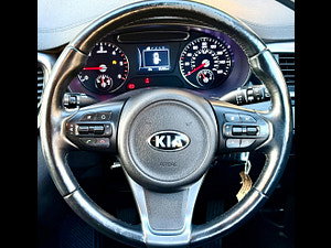 Kia Sorento thumbnail