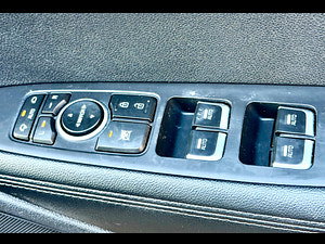 Kia Sorento thumbnail