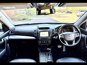 Kia Sorento thumbnail