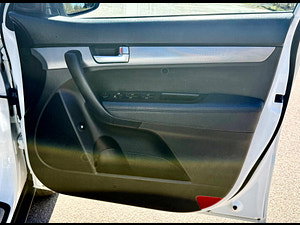 Kia Sorento thumbnail