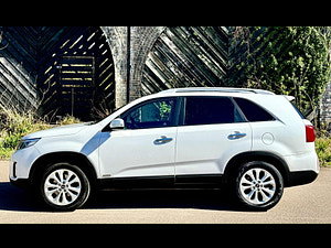 Kia Sorento thumbnail